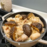 可能是豆腐和香菇的圖像
