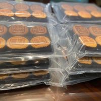 可能是巧克力棒和文字的圖像