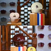 可能是顯示的文字是「 รรย STAUE 小红书 小紅書號： 小紅套號：264213266 264213266 」的圖像