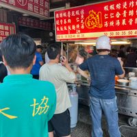 可能是 6 個人和文字的圖像
