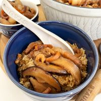 可能是香菇和炒飯的圖像