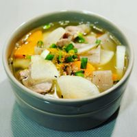 可能是拉麵、粥和豆腐的圖像
