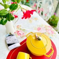 可能是咖啡杯和文字的圖像