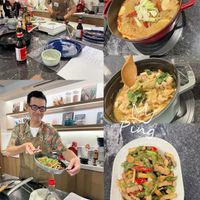 可能是 4 個人、義大利麵、拉麵、火鍋、炒麵、豆腐和文字的圖像