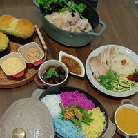 可能是豆腐和起司火鍋的圖像