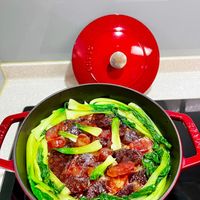 可能是燉小牛膝的圖像