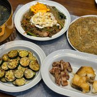 未提供相片說明。