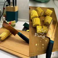可能是刀和顯示的文字是「 Ping 」的圖像