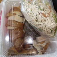 可能是拉麵和炒麵的圖像