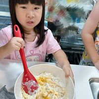 可能是 2 個人的圖像