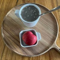 可能是甜點和木湯匙的圖像