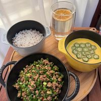 可能是食物和文字的圖像