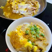 可能是粥、拉麵、水波蛋和麵的圖像