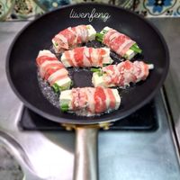 可能是食物和文字的圖像