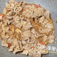 可能是粥、豆腐、拉麵和文字的圖像
