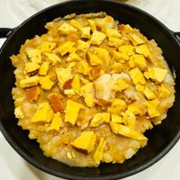 可能是豆腐、牧羊人派和粥的圖像