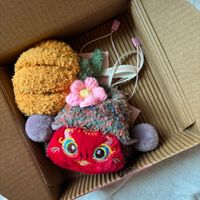 可能是玩具和蕾絲的圖像