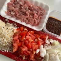 可能是生魚片和豆腐的圖像