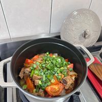 可能是燉小牛膝的圖像