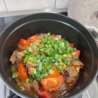 可能是燉小牛膝的圖像