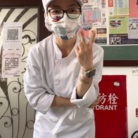 可能是 1 人和文字的圖像