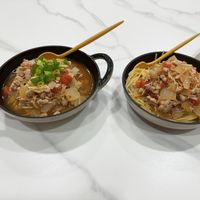 可能是拉麵、粥和麵的圖像