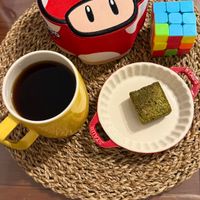 可能是咖啡杯和文字的圖像