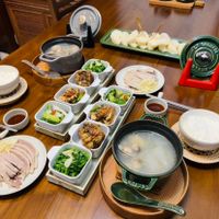 可能是起司火鍋、豆腐和火鍋的圖像