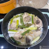可能是粥和燉小牛膝的圖像