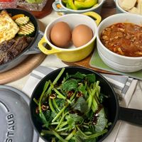 可能是豆腐、水波蛋和文字的圖像