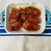 可能是顯示的文字是「居 T STAUB staub® enFrance nFrance 」的圖像