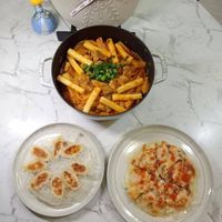可能是蝦和義大利麵的圖像