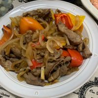 可能是肉排和快炒的圖像
