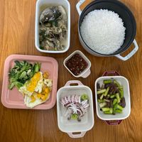 可能是粥和鯷魚的圖像