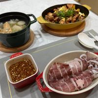 可能是豆腐、火鍋和文字的圖像