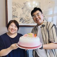 可能是 2 個人的圖像