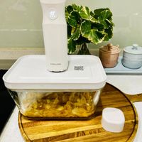 可能是泡茶器和文字的圖像