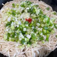 可能是炒麵和拉麵的圖像