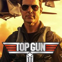 可能是 1 人和顯示的文字是「 ETOPGUNE TOP GUNE 」的圖像