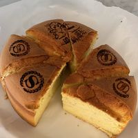 可能是戚風蛋糕的圖像