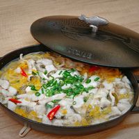 可能是豆腐、粥、火鍋和西班牙大鍋飯的圖像