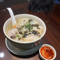 可能是拉麵和粥的圖像