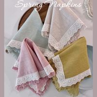 可能是餐巾環和顯示的文字是「 SpringNapkins Spring Napkins PLUM& PLUM&CHERRYBLOSSOM CHERRY CHERRYB BLOSSOM 」的圖像