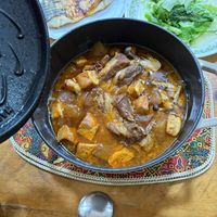 可能是豆腐和燉小牛膝的圖像