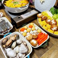 可能是火鍋、豆腐和文字的圖像