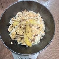 可能是義大利麵的圖像