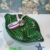 可能是‎顯示的文字是「 ‎두바스위 اللهد staub AN Olive. Olive.CF CF A SiDA‎ 」‎的圖像