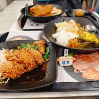 可能是食物和文字的圖像