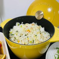 可能是北非小米飯、炒飯和西班牙大鍋飯的圖像