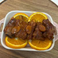 可能是燉小牛膝的圖像